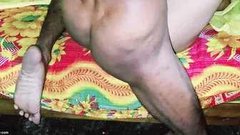 Curvy Desi Aunty Teasing Her Tight Saree Off In Bedroom