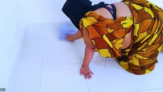 Gujarati Housewife Cleaning Gets Bent Over Fucked By Neighbor