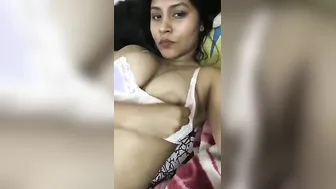 Desi Aunty Feeling Lonely Touching Herself Waiting For Company