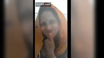 Shaving My Girlfriend Smooth Before Eating Her Pussy Out Good