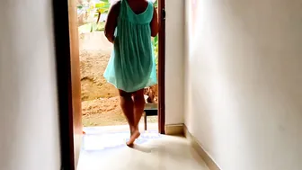 Curvy Desi Aunty Caught Bathing By Neighbor Secretly Filming Her