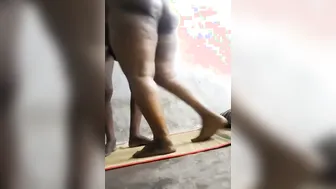 Tamil Aunty Fucking Young Local Boy For Cash In His Bedroom