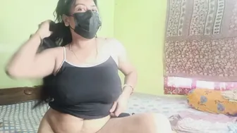 Village Bhabhi Dropping Saree Revealing Hairy Pussy Up Close