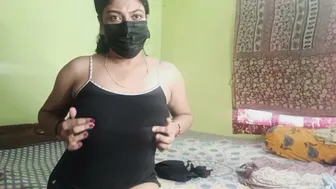 Village Bhabhi Dropping Saree Revealing Hairy Pussy Up Close