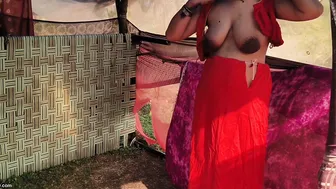 Village Aunty Getting Banged Outdoors By Her Lover Secretly