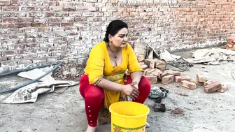 Village Aunty Doing Her Daily Chores Getting Seduced And Fucked
