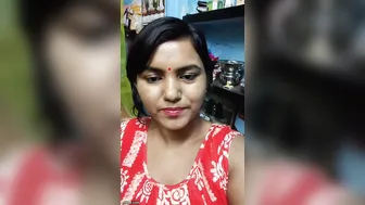 Meeting Horny Aunty On Indian Train And Fucking Her Quietly