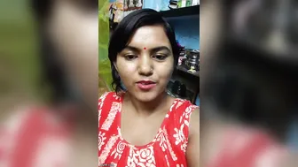 Meeting Horny Aunty On Indian Train And Fucking Her Quietly