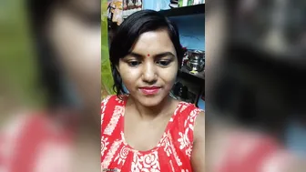 Meeting Horny Aunty On Indian Train And Fucking Her Quietly
