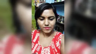 Meeting Horny Aunty On Indian Train And Fucking Her Quietly