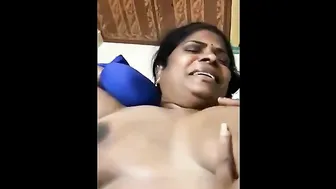 Tamil Mature Aunty Leaked Mms Fucking Her Secret Boyfriend