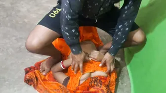 Desi Married Aunty Stripping Naked And Showing Everything Off