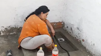 Desi Village Aunty Showing Her Daily Routine And Teasing Me