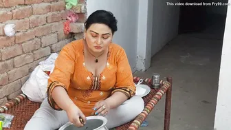 Desi Village Wife Getting Pounded During Morning Kitchen Routine