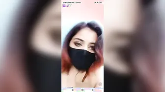 Desi Slut Stripping Naked And Playing With Herself On Camera