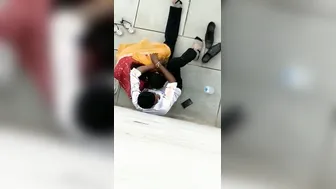 Desi Aunty Caught Sucking Cock Behind Temple During Evening