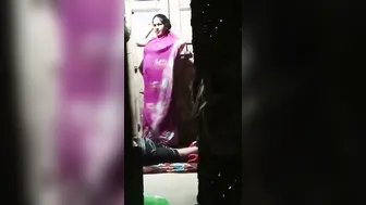 Desi Aunty Changing Saree Caught On Hidden Camera By Neighbor Guy