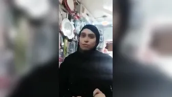Groping Married Aunty Secretly While Shopping With Her Husband