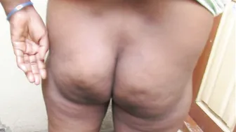 Busty South Indian Aunty Stripping Showing Her Massive Curves