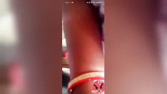 Married Telugu Aunty Showing Off Her Thick Juicy Round Ass