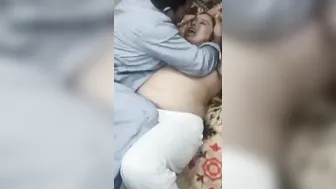 Local Aunty Entertaining Clients At Home For Extra Money Tonight