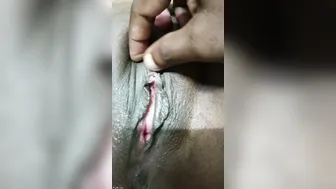 Desi Aunty Getting Freshly Shaved Pussy Ready For Hardcore Fun