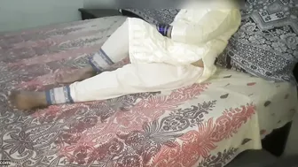 Pregnant Desi Milf Getting Banged By House Help While Working