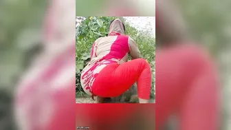 Desi Village Married Woman Caught Naked With Her Young Neighbor