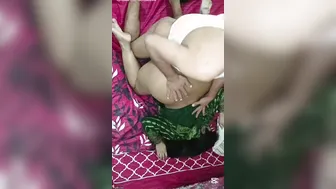 Curvy Mature Aunty Riding Neighborhood Boy Till He Explodes