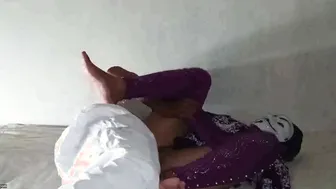 Screaming Aunty Getting Pounded Hard In Her Bedroom At Night
