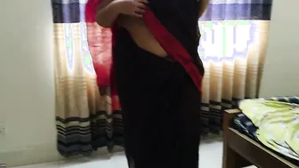 Thick Gujarati Aunty Taking It Deep Her Big Ass Bouncing Hard