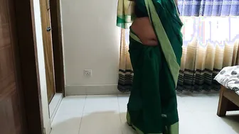 Neighbor Fucking Hot Aunty In Saree Getting Her Off Completely