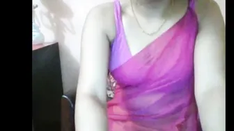 Chubby Aunty Stripping On Webcam Showing Everything She Has