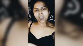 Super Horny Unsatisfied Aunty Desperately Needs A Hard Fucking