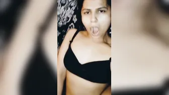 Super Horny Unsatisfied Aunty Desperately Needs A Hard Fucking