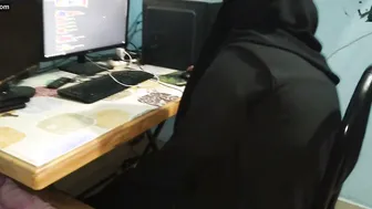 Working Aunty Catches Me Jerking Off And Lets Me Fuck Her Hard