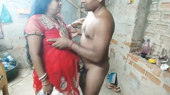 Young Guy Stripping Aunty And Pounding Her Tight Pussy Rough