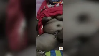 Sexy Mallu Aunty Stripping Down Seducing Younger Guy At Home