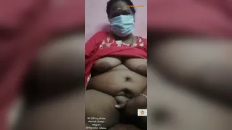 Sexy Mallu Aunty Stripping Down Seducing Younger Guy At Home