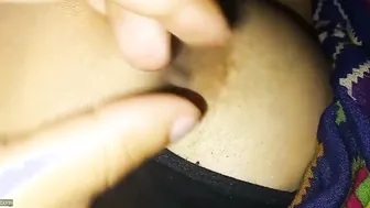 Married Aunty Showing Off Her Massive Natural Boobs For Lover
