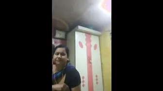 Aunty Giving Uncle Sloppy Blowjob Until He Cums In Her Mouth