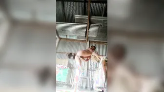 Desi Aunty From Delhi Masturbating Alone With Fresh Brinjal