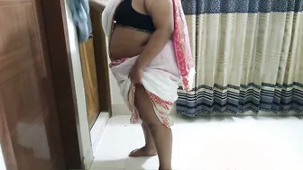 Neighbor Aunty Getting Pounded During House Cleaning Session