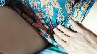 Shaving My Aunty's Thick Bush Before Fucking Her Wet Pussy