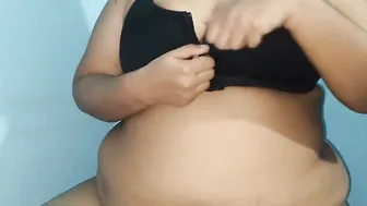 Aunty Coming Home From Work And Removing Her Bra For Me