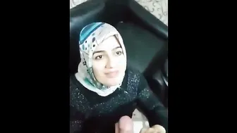 Married Woman In Hijab Secretly Sucking Cock At Her Home Today