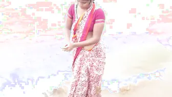 Wet Aunty Walking On The Beach In See Through Clothes Teasing