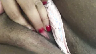 Curvy Aunty Spreading Wide And Showing Her Wet Pussy Closeup