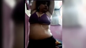Mature Desi Wife Stripping Naked Showing Off Her Massive Ass Solo