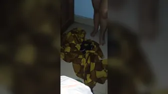 Married Aunty Undressing Her Saree Blouse Revealing Her Body